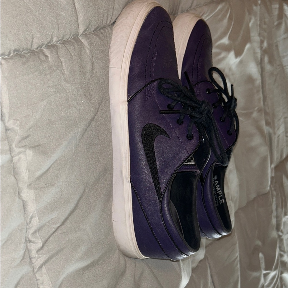 Nike Purple and Black Skate Shoes Stan Janoski